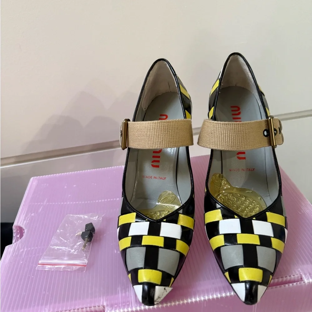 Miu Miu Checkered Heels with Yellow and Black - Picture 2 of 3